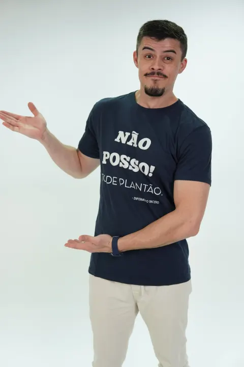 Enfermeiro Sincero apresentando